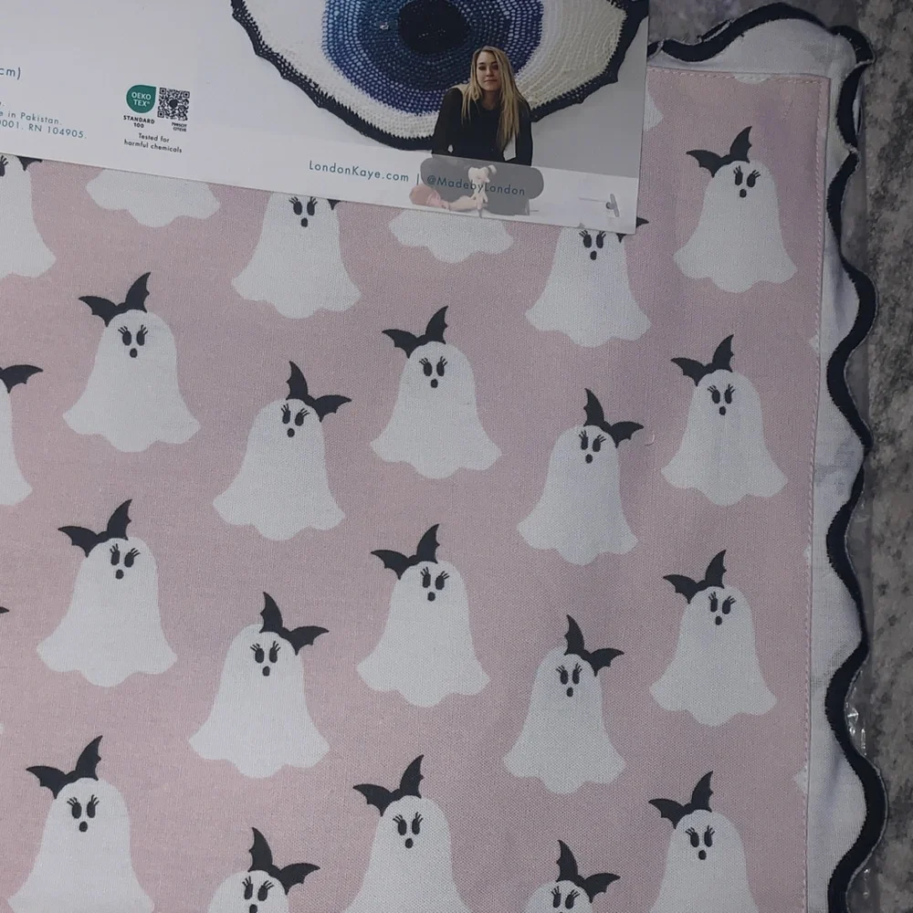 🆕-FABULOUS Pink 👻 Ghosts With Bows Placements (4)